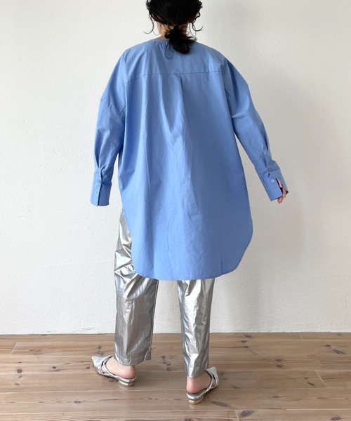 wee9s(ウィークス)の「double tuck metallic pants / ダブルタックメタリックテーパードパンツ(その他パンツ・レディース・ゴールド/シルバー/ブラック/GOLD ・FREE)」の18枚目の写真