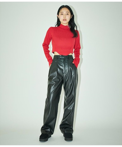 ANLIBERTY ANAP(アンリバティアナップ)の「デコルテZIPデザインニット(ニット/セーター・レディース・レッド/ブルー/ブラック・FREE)」の10枚目の写真