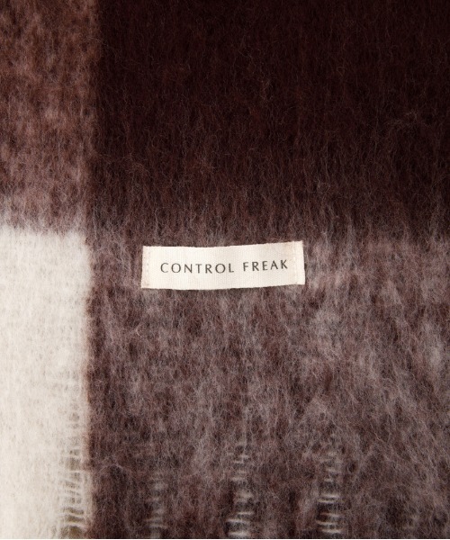 CONTROL FREAK / CTFK(コントロールフリーク)の「CONTROL FREAK(コントロールフリーク)マルチブロックチェックマフラー(マフラー・レディース・ブルー/イエロー/ブラウン・FREE)」の18枚目の写真