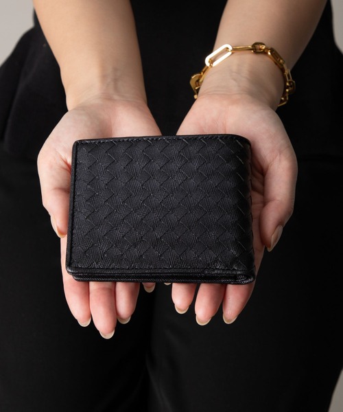 ギオネ サフィアーノレザー タイニータイル 2つ折り財布 GUIONNET SAFFIANO TINY TILE BI-FOLD WALLET 'STTB'（財布）｜GUIONNET（ギオネ）