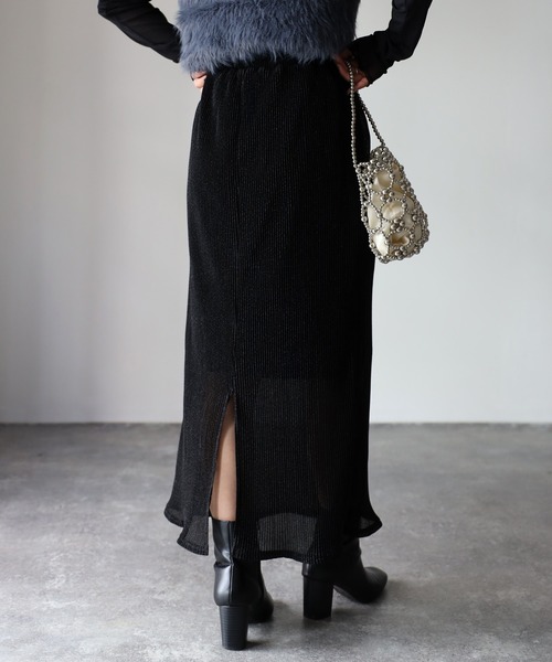 Riberry（リベリー）の「ラメプリーツタイトスカート（スカート・レディース・シルバー/ブラック・MEDIUM）」の6枚目の写真