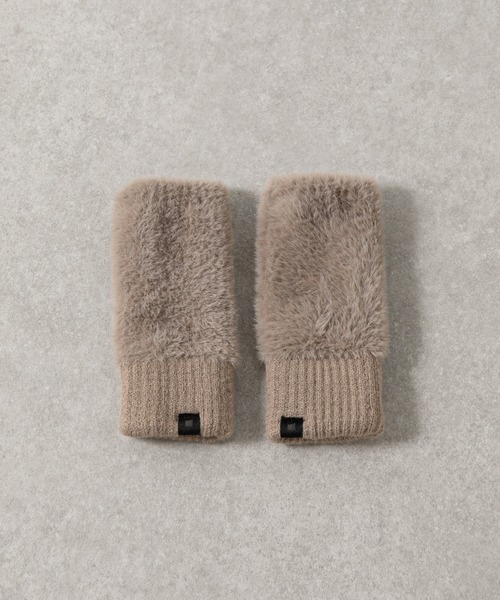 COLONY 2139（コロニートゥーワンスリーナイン）の「モヘア風ハンドウォーマー（アームカバー・レディース・ライトグレー/ブラック/グレイッシュベージュ・FREE）」の16枚目の写真