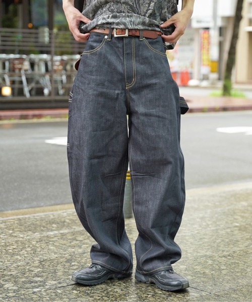 CPCM（シーピーシーエム）の「カーブペインターデニムパンツ
