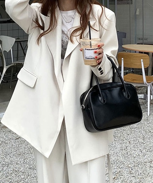 florist（フローリスト）の「【2WAY/3WAY】ヴィーガンレザースクエアボストンバッグ/ハンドバッグ/ショルダーバッグ（ボストンバッグ・レディース・ホワイト/スカイブルー/ブラック・FREE）」の3枚目の写真