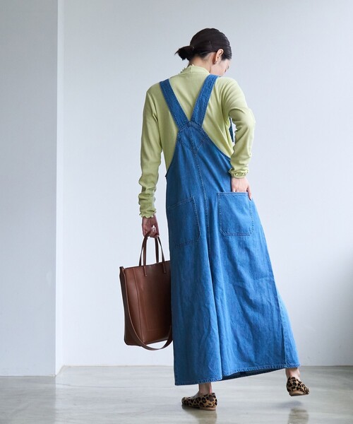 coen(コーエン)の「ジップデニムジャンパースカート(ワンピース・レディース・コバルトブルー/オフホワイト/ライトブルー・L/M)」の6枚目の写真
