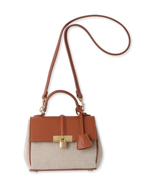 Mila Owen（ミラオーウェン）の「キーモチーフミニショルダーバッグ（ショルダーバッグ・レディース・ブラック/オリーブ/グレイッシュベージュ/その他・FREE）」の9枚目の写真