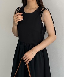 ショルダーリボンノースリーブフレアワンピース