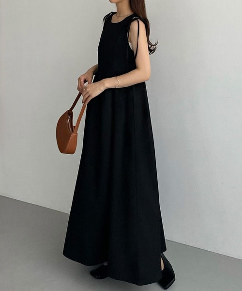 callautia（カラウティア）の「ショルダーリボンノースリーブフレア