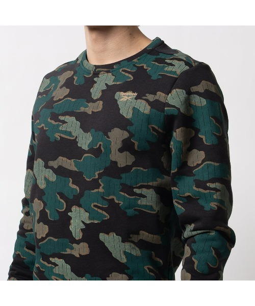 Reebok(リーボック)の「モーション カモ クルーネック / RI MOTION CAMO CREW(Tシャツ/カットソー・メンズ・ブラック/ブラック×ブルー/ベージュ・LARGE/MEDIUM/SMALL/XX-LARGE/X-LARGE)」の12枚目の写真