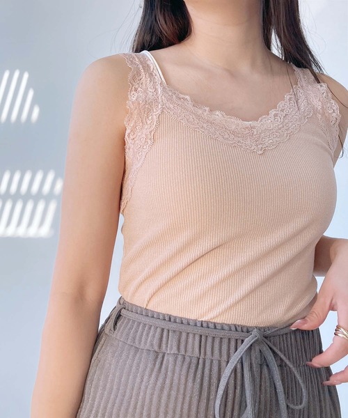 AS KNOW AS plus(アズノゥアズプラス)の「◎Vネックレース テレコタンクトップ(タンクトップ・レディース・ライトグレー系/ピンク系/ブラック系/アイボリー/ブラック/ピンク系1・FREE)」の6枚目の写真