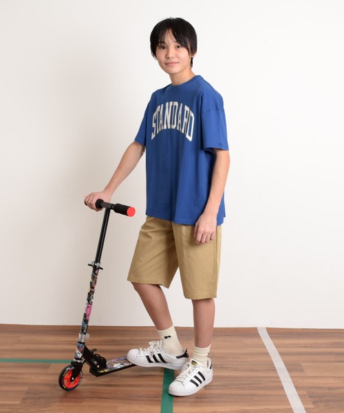 GLAZOS(グラソス)の「【大人向けサイズあり】【STREET】クラックロゴプリントビッグ半袖Tシャツ(Tシャツ/カットソー・キッズ・ネイビー/ホワイト/ブルー/ブラック・140cm/150cm/160cm/170cm)」の11枚目の写真