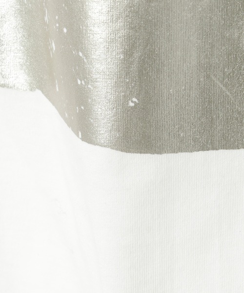 notch.(ノッチ)の「箔プリント半袖Tシャツ(Tシャツ/カットソー・レディース・オフホワイト/チャコールグレー・M)」の9枚目の写真