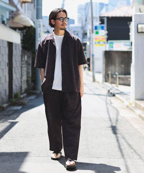 B:MING by BEAMS(ビーミングバイビームス)の「B:MING by BEAMS / メッシュ ペイズリープリント オープンカラー シャツ(セットアップ対応)(シャツ/ブラウス・メンズ・チャコールグレー/レッド系その他7・LARGE/MEDIUM/X-LARGE/SMALL)」の6枚目の写真
