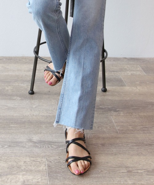 TITE IN THE STORE(ティテ インザ ストア)の「【PLAKTON/プラクトン】コンビバックストラップサンダル(サンダル・レディース・シルバー/ベージュ/ブラック・36/38/37)」の6枚目の写真