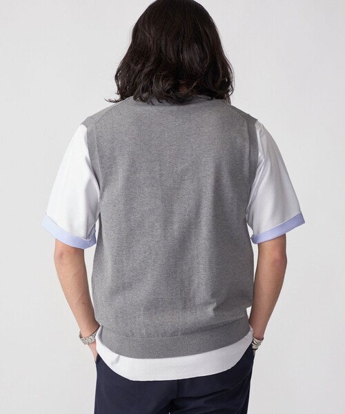 SHIPS（シップス）の「SHIPS: 〈手洗い可能〉12ゲージ コットン Vネック ニット ベスト（ベスト・メンズ・ネイビー/ダークグレー/ライトグレー・MEDIUM/SMALL/LARGE）」の14枚目の写真