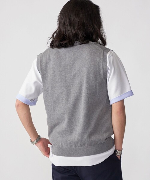 SHIPS（シップス）の「SHIPS: 〈手洗い可能〉12ゲージ コットン Vネック ニット ベスト（ベスト・メンズ・ネイビー/ダークグレー/ライトグレー・MEDIUM/SMALL/LARGE）」の15枚目の写真