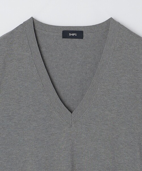 SHIPS（シップス）の「SHIPS: 〈手洗い可能〉12ゲージ コットン Vネック ニット ベスト（ベスト・メンズ・ネイビー/ダークグレー/ライトグレー・MEDIUM/SMALL/LARGE）」の22枚目の写真