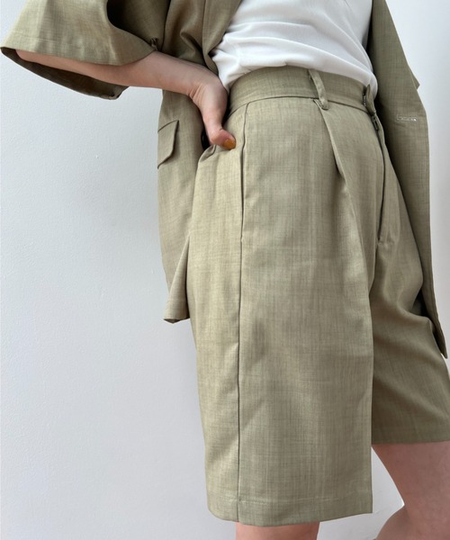 y/m(イム)の「エステルツイルハーフパンツ(その他パンツ・レディース・チャコールグレー/ベージュ・FREE)」の10枚目の写真