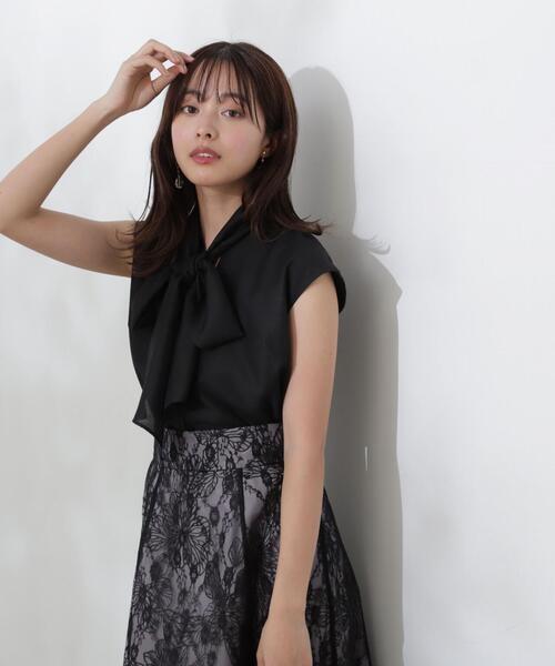 PROPORTION BODY DRESSING（プロポーションボディドレッシング）の「シアービックリボンブラウス / 1214110504（シャツ/ブラウス・レディース・イエロー/ホワイト/グリーン/ブラック・SMALL/MEDIUM）」の6枚目の写真