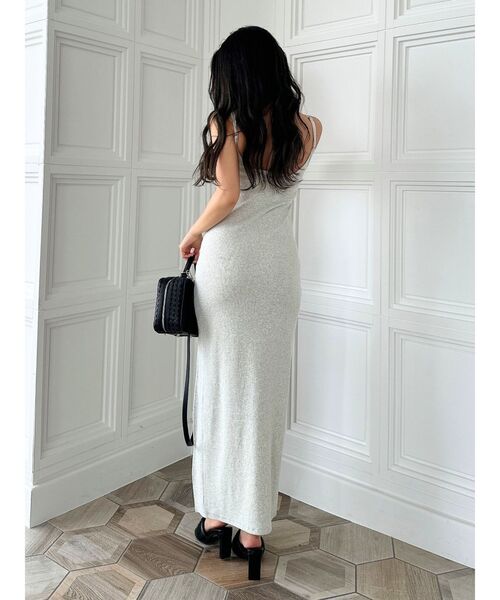 GYDA（ジェイダ）の「SIDEスリットテレコキャミロングワンピース（ワンピース・レディース・グリーン/ライトグレー/ブラック・FREE）」の13枚目の写真