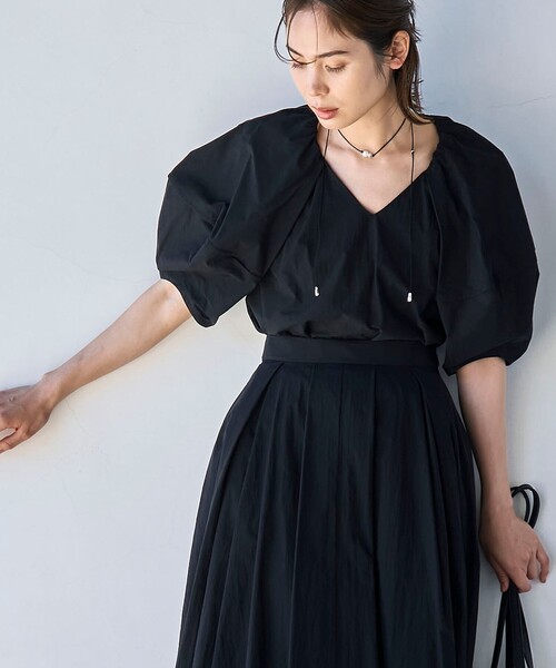 coen(コーエン)の「【RONEL】タックショルダーブラウス(シャツ/ブラウス・レディース・ホワイト/ブラック/ネイビー・S/M)」の3枚目の写真