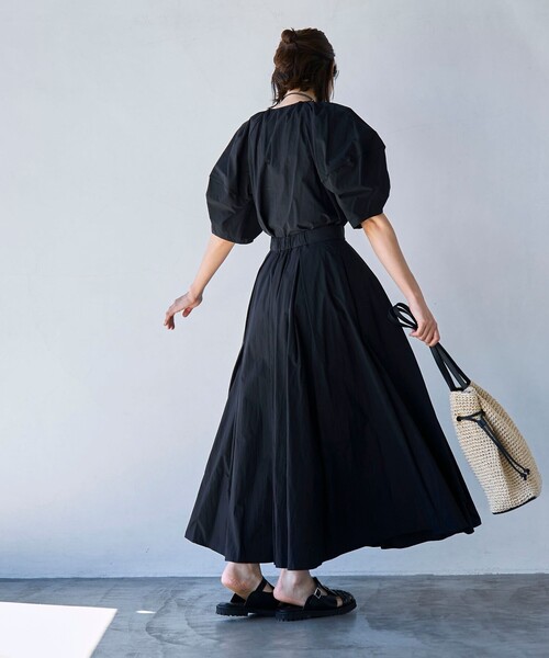 coen(コーエン)の「【RONEL】タックショルダーブラウス(シャツ/ブラウス・レディース・ホワイト/ブラック/ネイビー・S/M)」の8枚目の写真