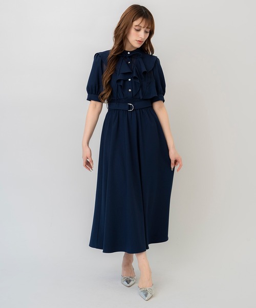 REDYAZEL(レディアゼル)の「ストライプシアーラッフルワンピース(ワンピース・レディース・サックスブルー/ネイビー/グリーン・SMALL/MEDIUM)」の3枚目の写真