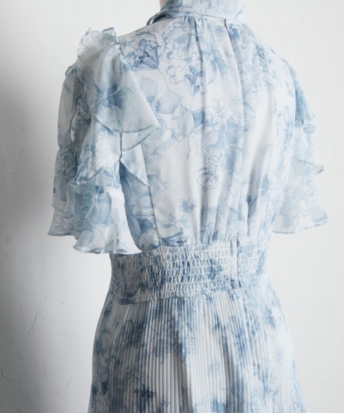 tocco closet(トッコ クローゼット)の「ボウタイリボン付き tocco closet(トッコ クローゼット)の「ボウタイリボン付き