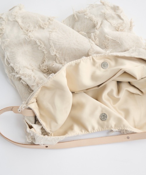 MERLOT（メルロー）の「2wayフリンジビッグトート（トートバッグ・レディース・ホワイト・FREE）」の10枚目の写真