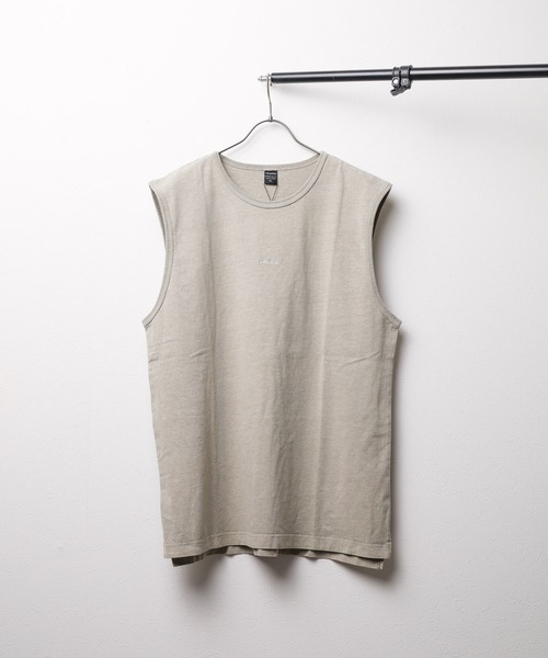 B.I.D.(ビーアイディー)の「《ピグメント加工 ヴィンテージライク ノースリーブシャツ(Tシャツ/カットソー・レディース・スミクロ/ベージュ・LARGE/MEDIUM/X-LARGE)」の2枚目の写真