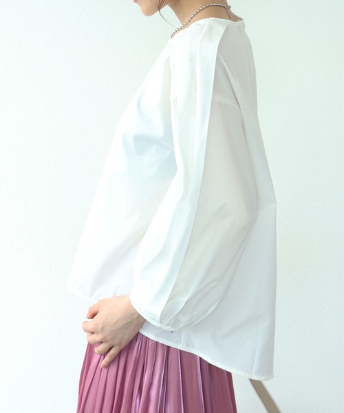 TITE IN THE STORE（ティテ　インザ　ストア）の「タイプライタータックブラウス（シャツ/ブラウス・レディース・ブラック/オフホワイト/ブルー・38）」の5枚目の写真