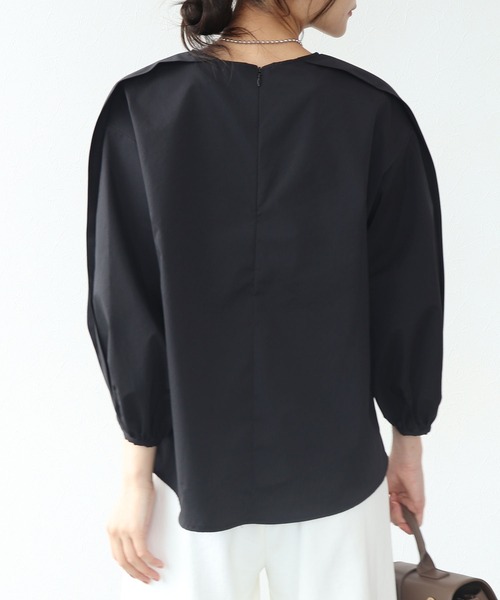 TITE IN THE STORE（ティテ　インザ　ストア）の「タイプライタータックブラウス（シャツ/ブラウス・レディース・ブラック/オフホワイト/ブルー・38）」の12枚目の写真