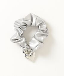 HIKA（ヒカ）の「【HIKA】ハート付きフェイクレザーシュシュ（シュシュ・メンズ）」