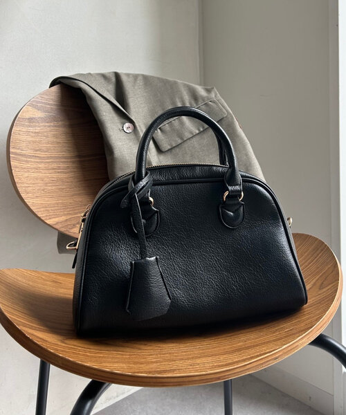 DouDou（ドゥドゥ）の「【WEB限定】 フェイクレザーボストンバッグ（ショルダーバッグ・レディース・オリーブ/ブラック・FREE）」の17枚目の写真