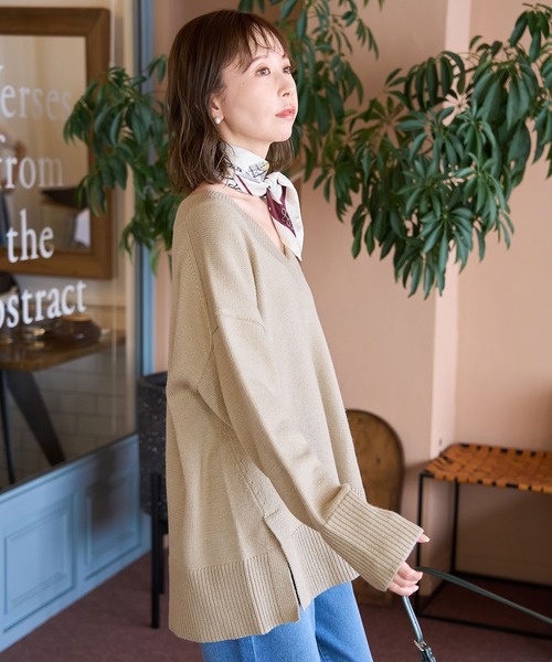 ROPE' PICNIC（ロペピクニック）の「【WEB限定】ミドルゲージVネックニットプルオーバー/帯電防止・洗濯機OK（ニット/セーター・レディース・チャコールグレー/ベージュ/ピンク・38）」の17枚目の写真