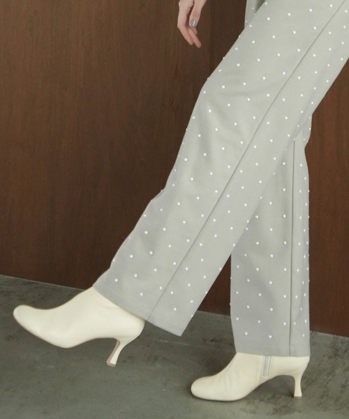 CLANE（クラネ）の「ROUND TOE SHORT BOOTS（ブーツ・レディース・アイボリー/ブラック・36/38/37）」の6枚目の写真