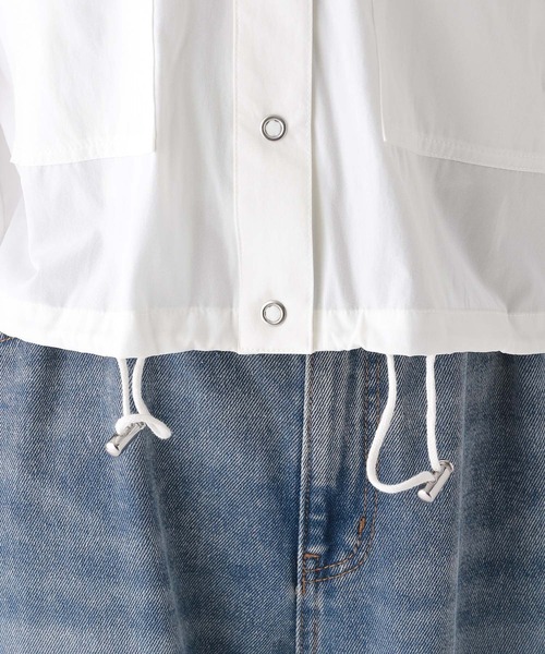 repipi armario（レピピ アルマリオ）の「ストレッチナイロンショートパーカー（パーカー・キッズ・ブラック/ホワイト/チャコールグレー/カーキ・LARGE/MEDIUM/SMALL）」の21枚目の写真