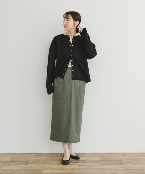 ITEMS URBANRESEARCH（アイテムズ アーバンリサーチ）の「ストレッチタイトスカート（スカート・レディース・ブラック/グリーン系その他/キャメル・FREE）」の16枚目の写真