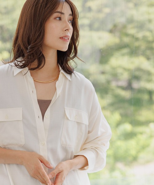 Elura（エルーラ）の「ソフトシアーレギュラーシャツ/133589（シャツ/ブラウス・レディース・ネイビー/オフホワイト/チャコールグレー・MEDIUM/LARGE）」の21枚目の写真