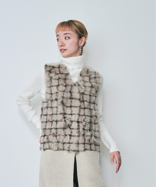 TEVALT（ヴァレット）の「へリンボーンプリント ラビットファー 