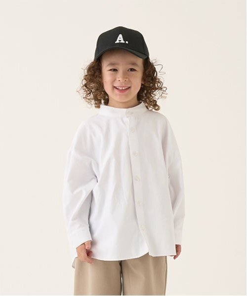 b・ROOM(ビールーム)の「【オケージョン】バンドカラーシャツ(シャツ/ブラウス・キッズ・ベージュ/オフホワイト/エメラルド/サックスブルー・100cm/110cm/120cm/130cm/140cm/150cm)」の1枚目の写真