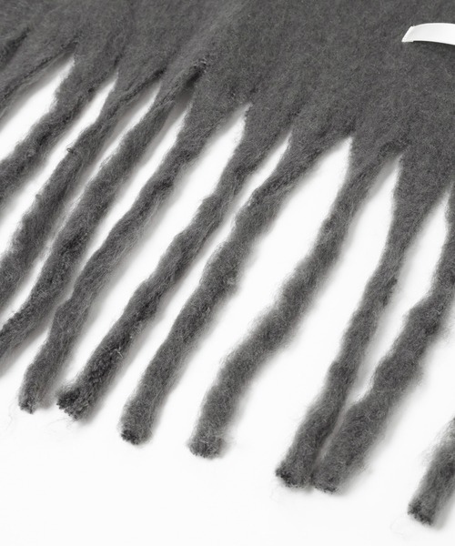 mysty woman（ミスティウーマン）の「起毛フェイクウールマフラー　203041（ストール/ショール・レディース・チャコールグレー/レッド/ベージュ・FREE）」の13枚目の写真