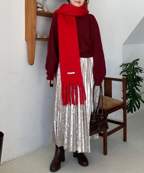 mysty woman（ミスティウーマン）の「起毛フェイクウールマフラー　203041（ストール/ショール・レディース・チャコールグレー/レッド/ベージュ・FREE）」の4枚目の写真