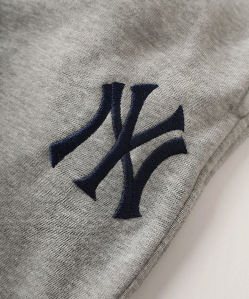 MLB(メジャーリーグベースボール)の「【MAJOR LEAGUE BASEBALL/メジャーリーグベースボール】MLB 3TEAM LOGO ミッドサイズロゴ刺繍&ミニワッペンデザイン 裏起毛スウェットパンツ(スウェットパンツ・メンズ・オートミール/ブラック/グレー・M/L/XL)」の12枚目の写真