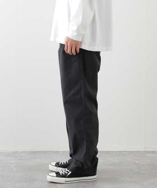 SAVE KHAKI UNITED(セーブカーキユナイテッド)の「SAVE KHAKI UNITED / WIDE LEG CHINO(チノパンツ・メンズ・チャコールグレー/ベージュ/ネイビー・32/34/30)」の5枚目の写真