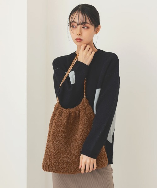 DONOBAN(ドノバン)の「ボアチェーンバッグ(ハンドバッグ・レディース・ブラック/ベージュ/ブラウン・ONESIZE)」の3枚目の写真