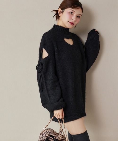 one after another NICE CLAUP(ワンアフターアナザーナイスクラップ)の「ハート胸あきニットチュニック(ニット/セーター・レディース・レッド/ブラック/アイボリー・FREE)」の16枚目の写真