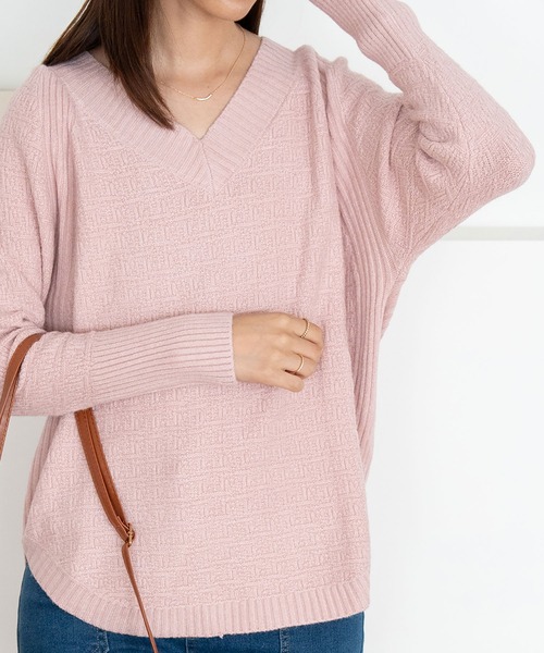 Asterellivi(アステレリビ)の「ざっくりネックニット サイド ラウンド スリット ニット Vネック(ニット/セーター・レディース・モカ/ピンク/ブラック/ホワイト・FREE)」の22枚目の写真