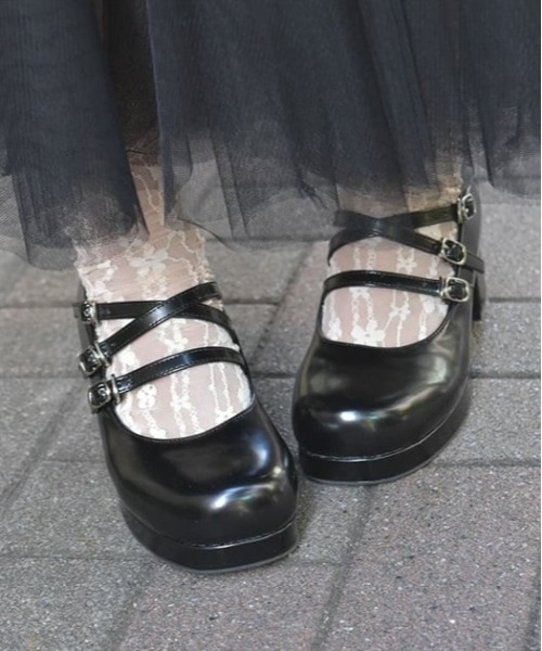 axes femme(アクシーズファム)の「3連ストラップおでこパンプス(パンプス・レディース・ブラウン/ダークグリーン/ブラック・MEDIUM/LARGE)」の2枚目の写真