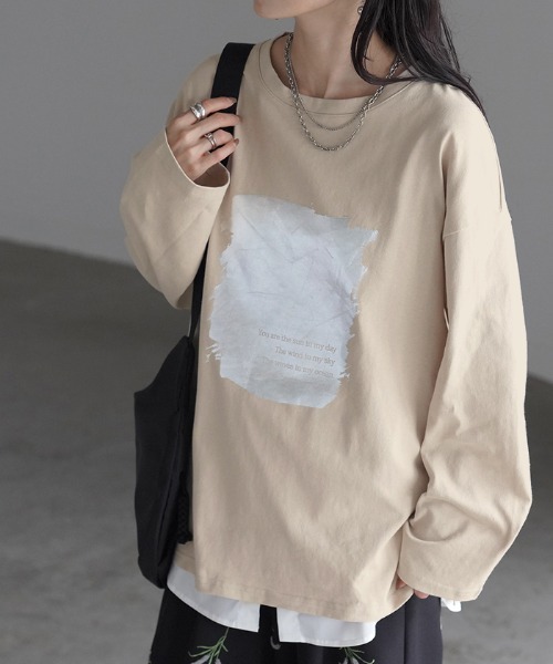 HUG.U(ハグユー)の「シャイニーフロントプリントロンT(Tシャツ/カットソー・レディース・ホワイト/ブラック/ライトベージュ/ダークグレー・FREE)」の13枚目の写真